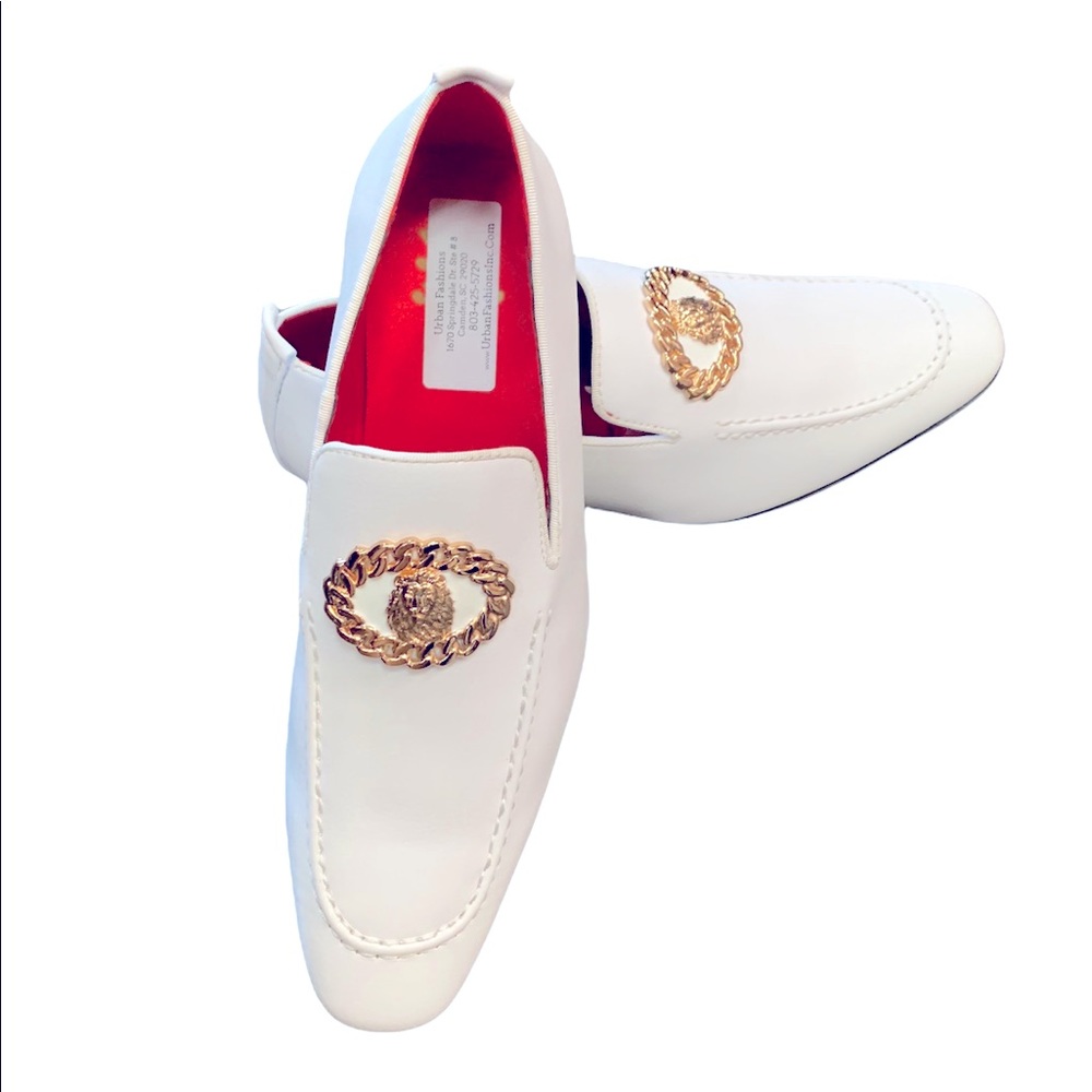 White slip on smoker shoe with gold medallion